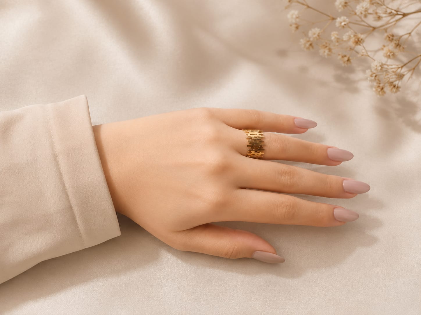 Luxe Link Ring
